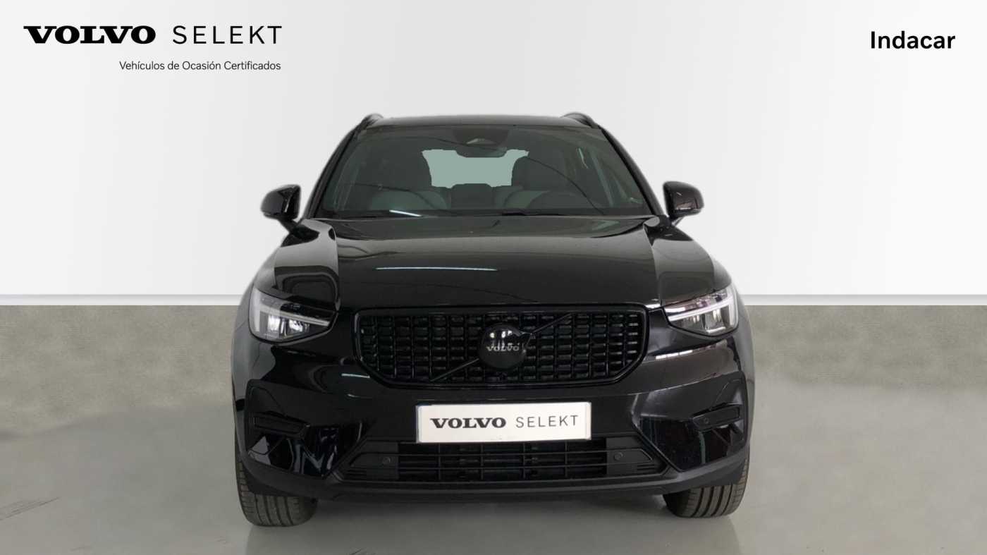 Volvo  XC40 Black Edition Plus, B3 Mild hybrid, Gasolina