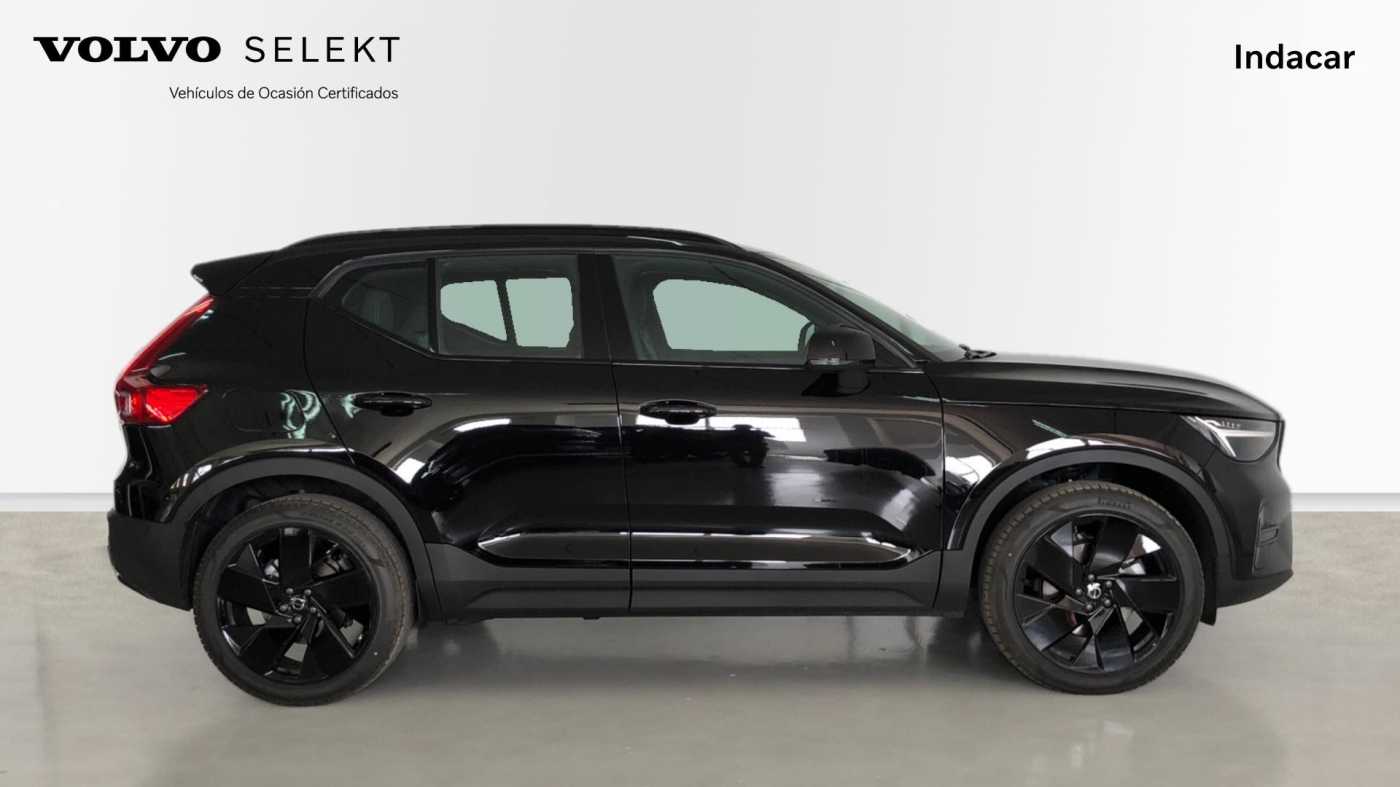 Volvo  XC40 Black Edition Plus, B3 Mild hybrid, Gasolina