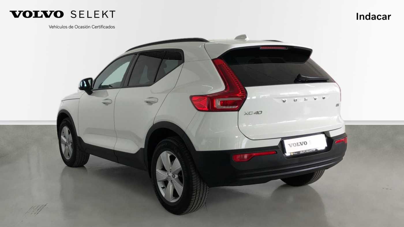 Volvo  XC40 D3  Manual