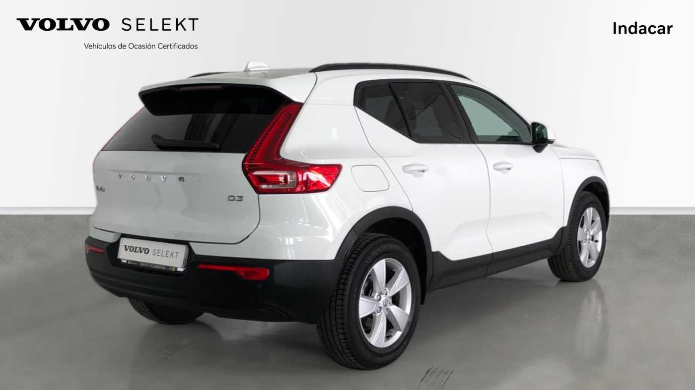 Volvo  XC40 D3  Manual