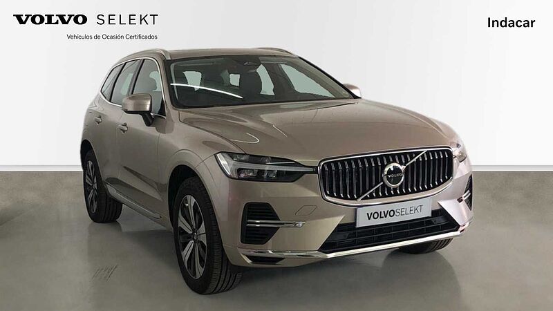 Volvo  XC60 Recharge Core, T6 plug-in hybrid eAWD, Eléctrico/Gasolina, Bright