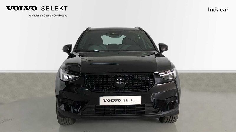 Volvo  XC40 Black Edition Plus, B3 Mild hybrid, Gasolina