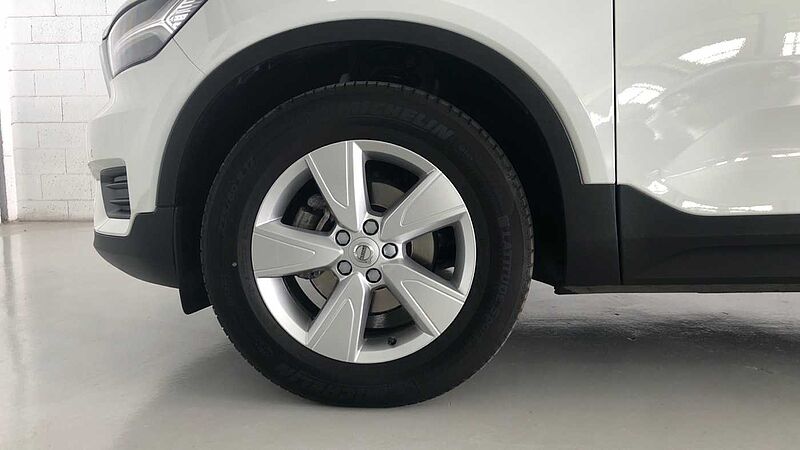 Volvo  XC40 D3  Manual